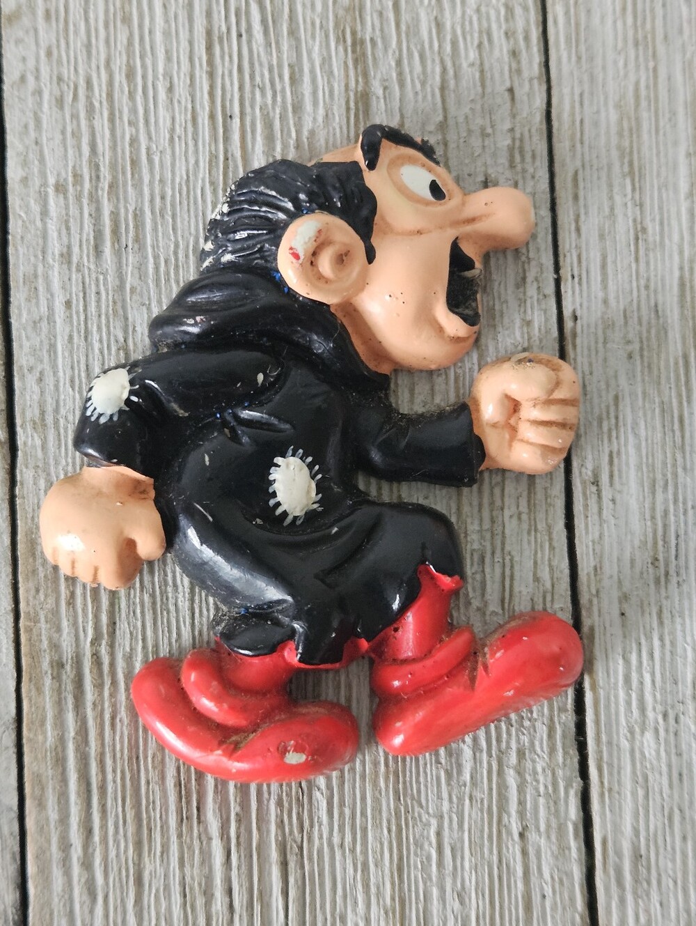 Vintage 1983 Schleich Smurfs Gargamel Refrigerator Magnet, Licensed by Peyo and